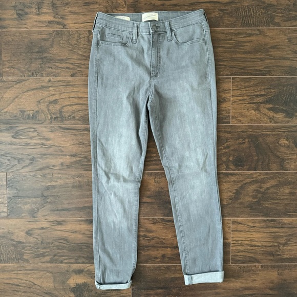 Universal Thread Women’s High Rise Skinny Jeans - Picture 1 of 6